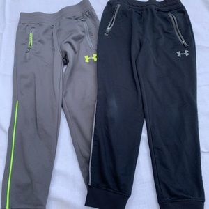 4T Under Armour fleece lined sweatpants (set of 2)